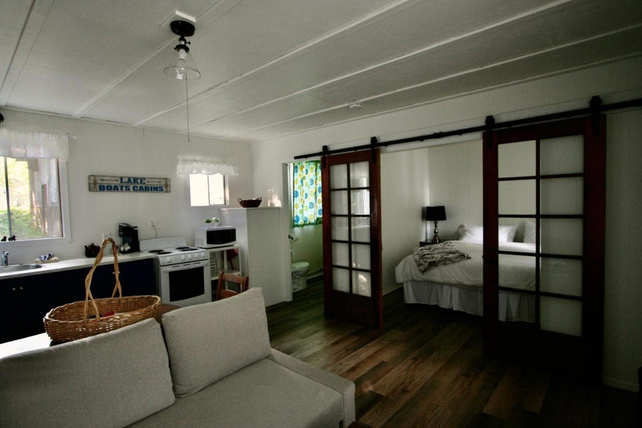 Beachside On Lake Muskoka Port Carling Exterior photo